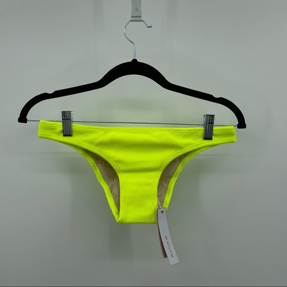 NWT PILYQ Pineapple Reef Bikini Set Multiple Sizes - Picture 9 of 13